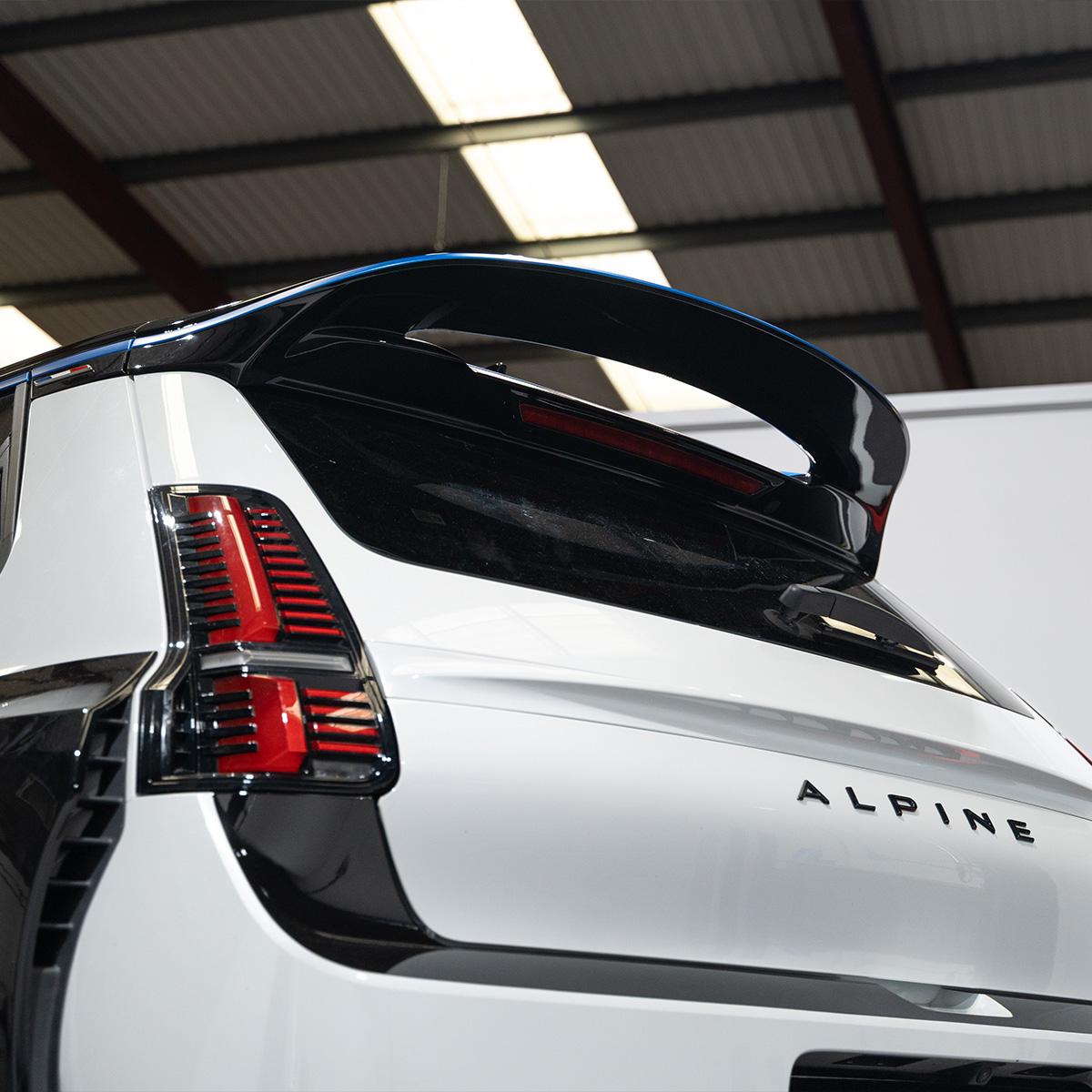 Rear Spoiler Rear Spoiler